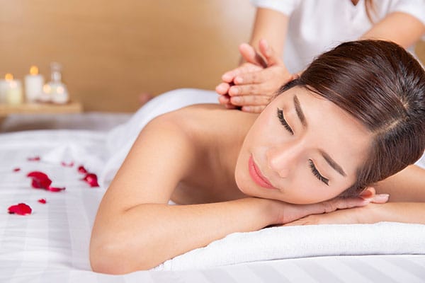 タイで培った手技を日本で